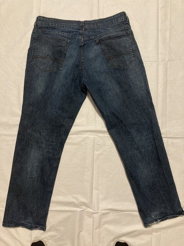 Urban Pipeline Jeans Mens 40x32 Relaxed Fit Tapered Leg Medium Wash Denim Blue