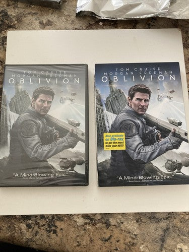 BRAND NEW Oblivion DVD Tom Cruise Morgan Freeman Movie W/ Slipcover Action