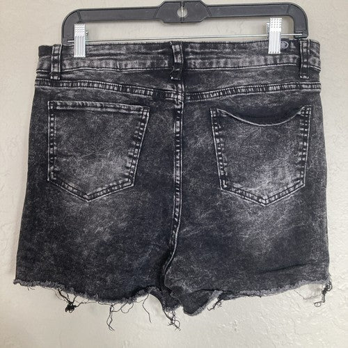 Elite jeans black jean shorts distressed sz 15 33â Womanâs Juniors Cut Off Fray
