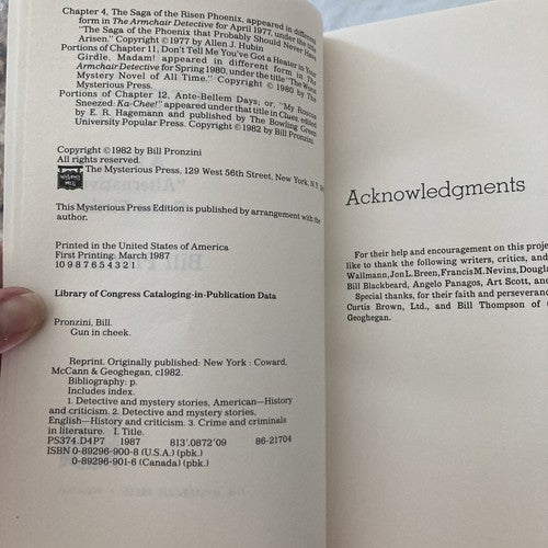 BOOK: Son of Gun in Cheek by Bill Pronzini-Mysterious Press 1988 1st ED Print