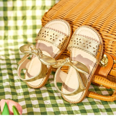 NWT Size 7 Girls Gold Toddler 7M Sandals Shoes   Flower Girl Wedding Sparkle