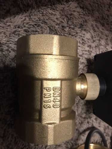 2 DN40 -1/2 Motorized Electric Ball Valve AC 220V 2-Way 3-Wire Control Brass