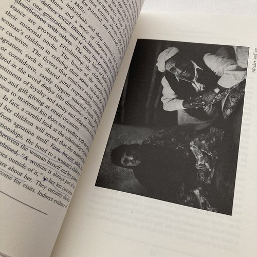 BOOK: Veiled Sentiments Paperback Lila Abu-Lughod 1986 Bedouins Egypt Social Cus