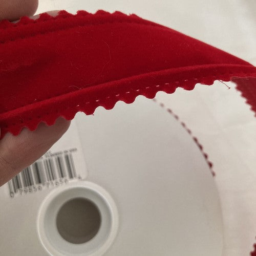 NEW Lion Ribbon Velvet RED 1-3/8â x 20 yards Scalloped Edge Christmas Holiday