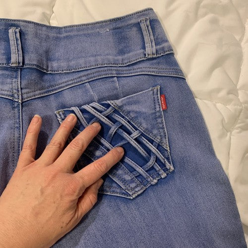 Womens Size 13/14 Light Blue acid LOVE YOU Jeans 3 button high waist CUTE pocket