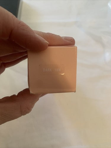 COLOURPOP Pretty Fresh Dark 18W 18 W Hyaluronic Acid Tinted Moisturizer