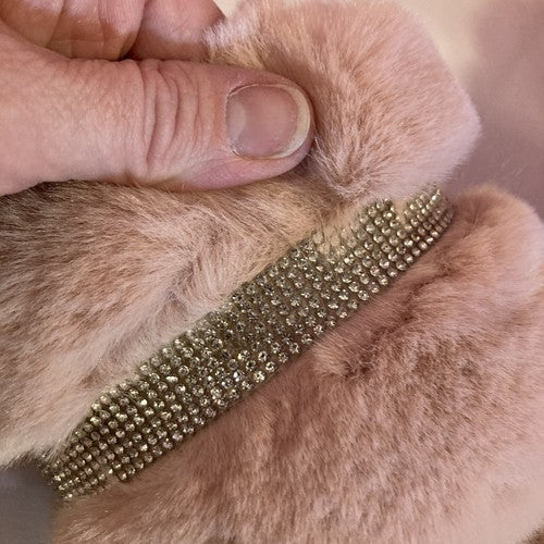 NIB dd Lucita Pink Faux Fur Bling Slippers Size 10 Fuzzy Warm Women Size 10