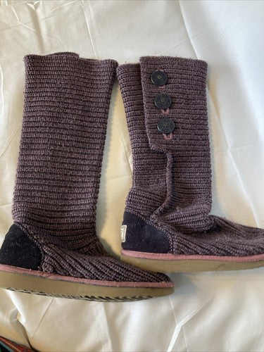 UGG Knit Boots Sz US 7 Purple Classic Cardy Sweater Plum 3 Button Tall Soft Boot