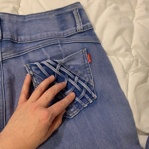 Womens Size 13/14 Light Blue acid LOVE YOU Jeans 3 button high waist CUTE pocket