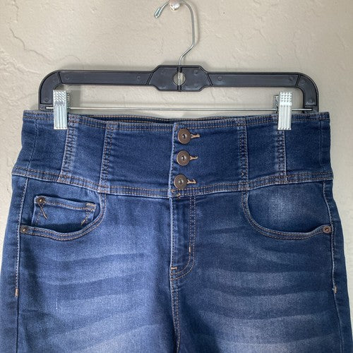 No Boundaries High Rise Denim Shorts Size 15 Cut-Off Stretch Bottom 3-button Zip