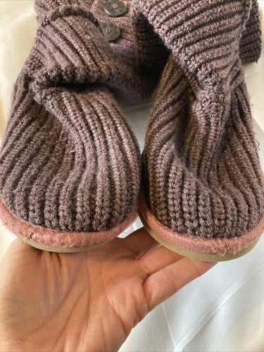 UGG Knit Boots Sz US 7 Purple Classic Cardy Sweater Plum 3 Button Tall Soft Boot