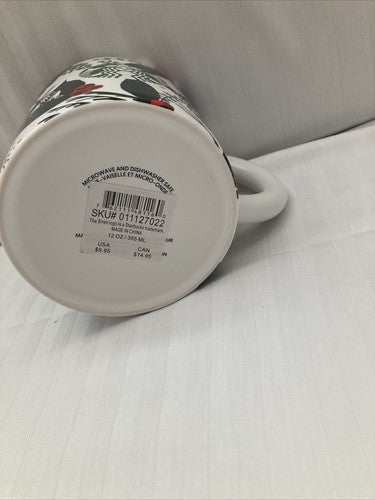 Set Of 2 2021 Starbucks PINECONES Holly Berry Holiday Christmas Mug Cup 12oz