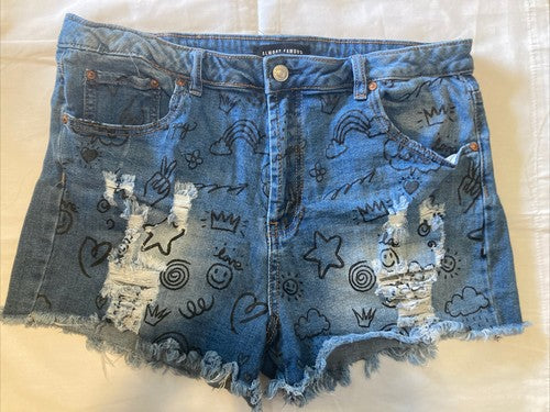 Almost Famous Distressed Jean Women Short Size 13 Jeans Short Pants Graffiti