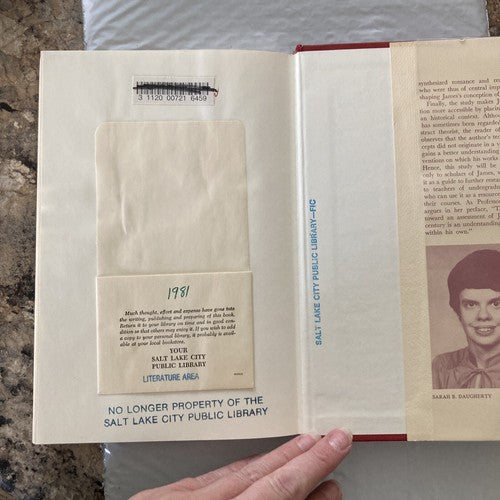 BOOK: THE LITERARY CRITICISM OF HENRY JAMES Vintage 1981 Sarah B.Daugherty HC
