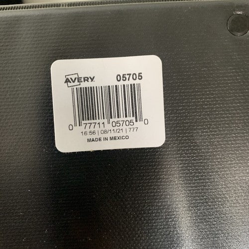 QTY: 12 Avery Economy Vinyl 3 Ring View Binder 1/2" .5â Capacity Black NEW case