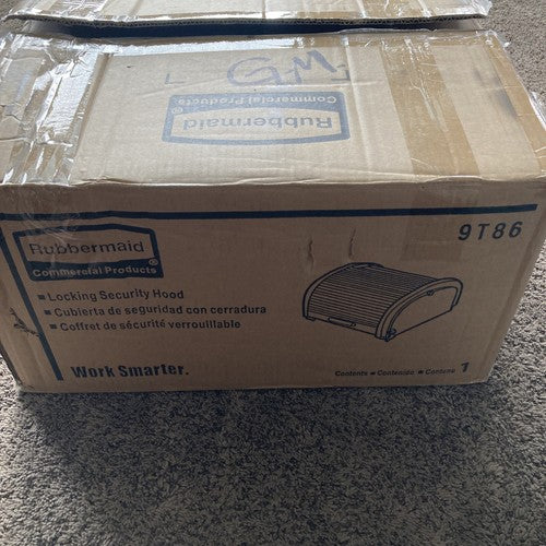 Rubbermaid Commercial Locking Security Hood 17 3/4" x 10 3/10" Black 9T86BLA