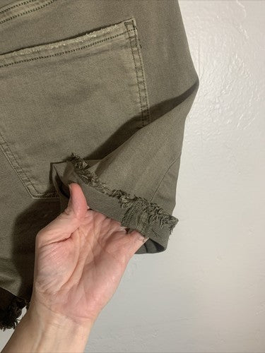 Sol Shorts Womens Size 13 Green Favorite Midi Low Rise Cuffed Denim Distressed