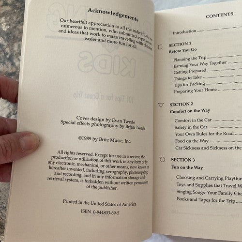 BOOK: Traveling with kids: 101 tips for a great trip by Jay A Parry Vintage 1981