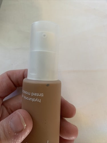 COLOURPOP Pretty Fresh Dark 18W 18 W Hyaluronic Acid Tinted Moisturizer