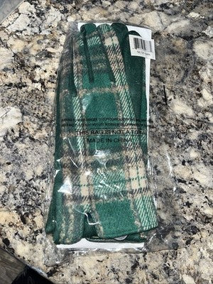 Top It Off Womenâs Winter Gloves â Oprahâs Favorite Things Green Plaid Text Tech