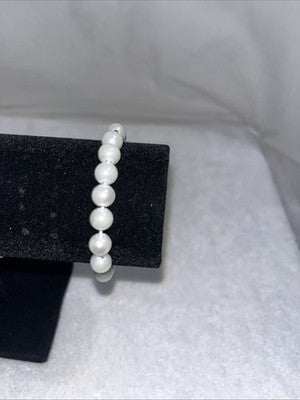 NEW Faux Pearl Bracelet Stretchy Design Fashion Jewelry Cute White Shine Bangle