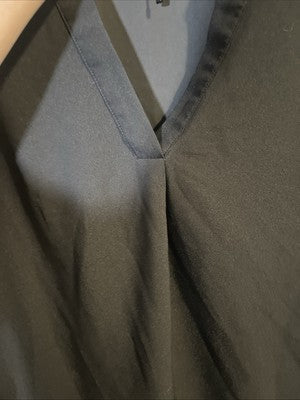 Banana Republic Ladies Short Sleeve V Neck Blouse 2XL Black Lightweight Pullover