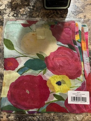 NEW Exclusively For Signals 100% Real Silk Scarf Garden Party floral pink flower