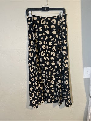 Long Flowy Plus Size Skirt Long Black (No tag) 22â Wide Zipper Closure SHEIN?