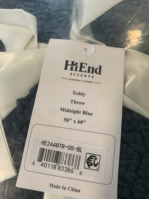 NWT HiEnd Accents Teddy Throw Blanket 50x60â Midnight Blue Boucle Throw Blanket