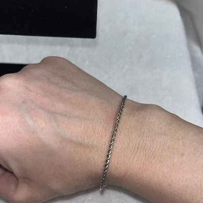 NEW Silver Bangle Bracelet Twist Quality Fashion Jewelry Valentines Anniversary