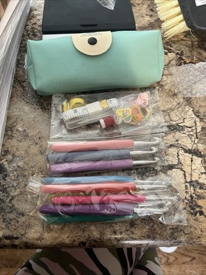 NEW Crochet Hooks Set Knitting Accessories Tools Case Aluminum knitting Needles