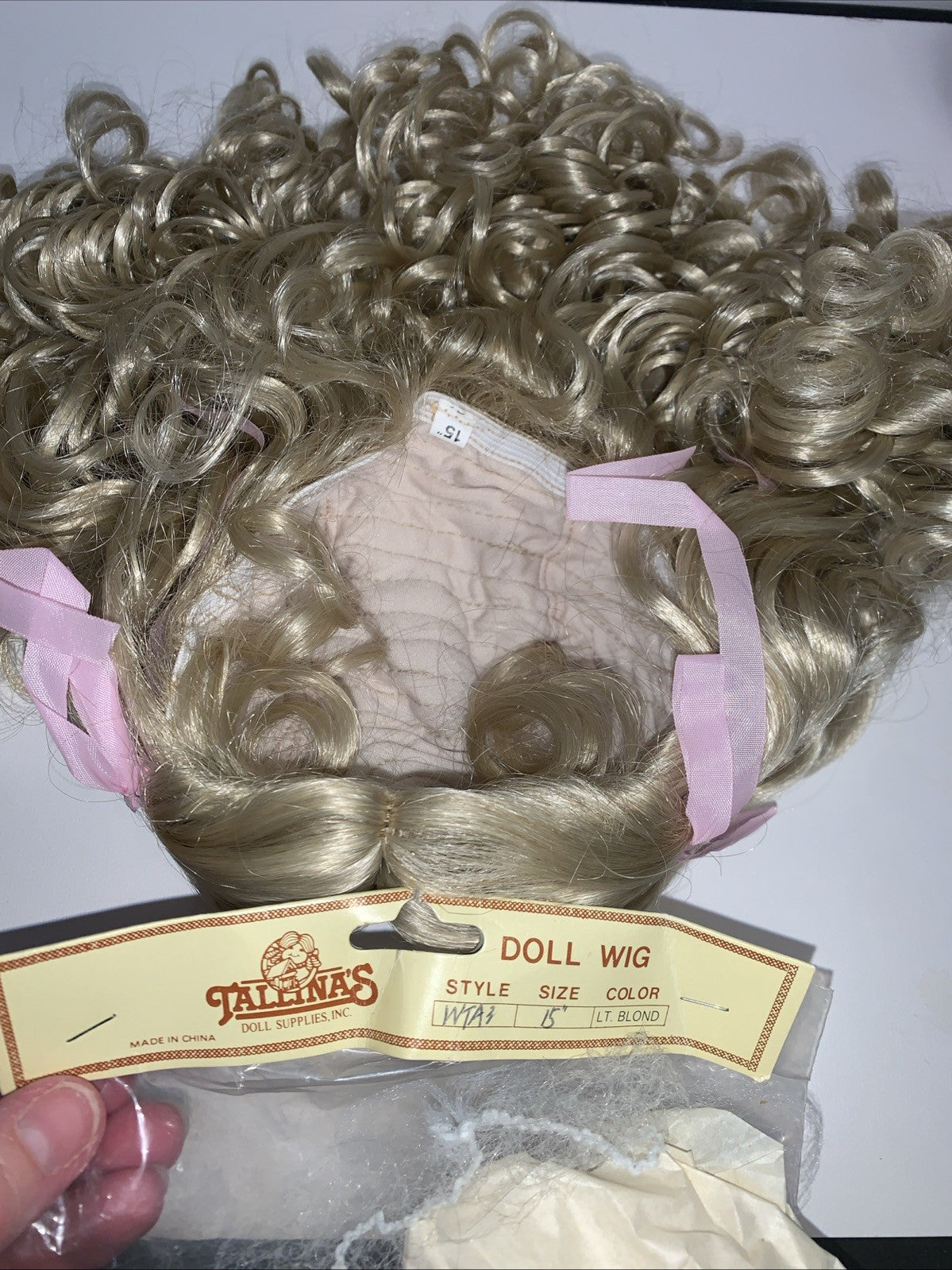 NEW Tallina's Doll Wig 15â Light Blonde Long Ringlets Style WTA3 DW435 Curly Tie